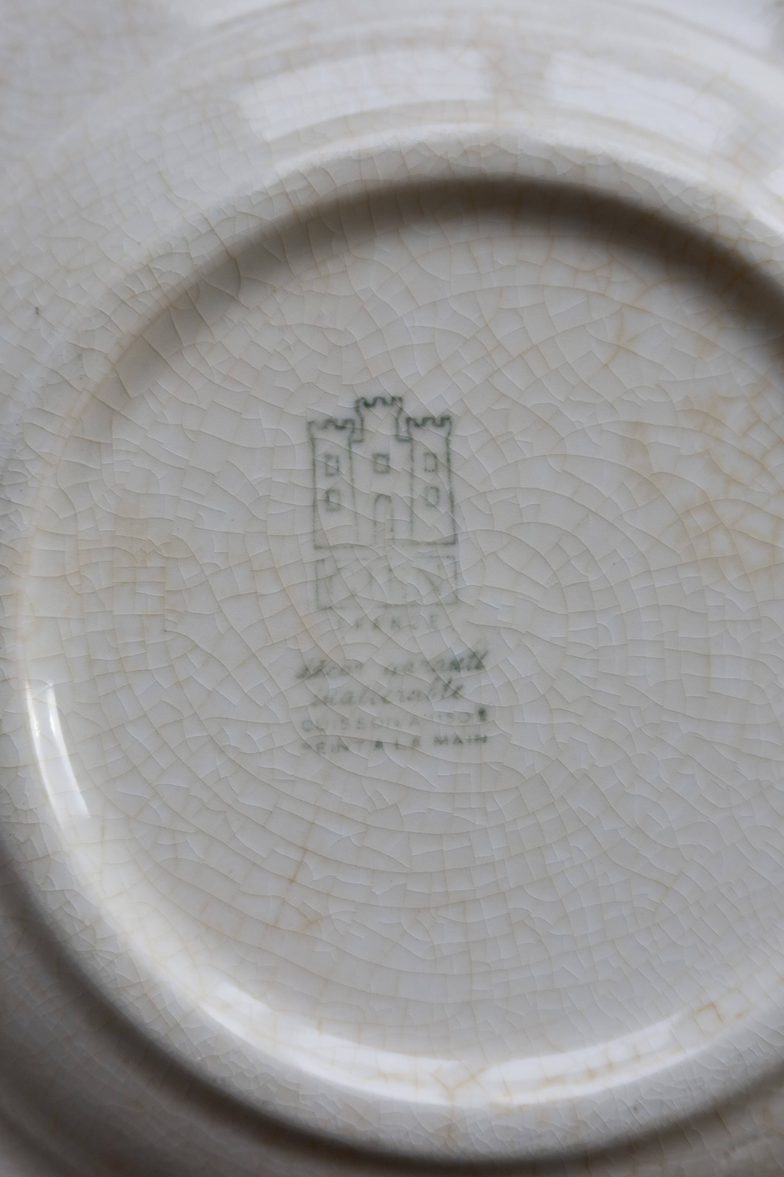 4 vintage flat plates from Gien – Black polka dot pattern