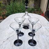 4 cocktail glasses and matching carafe