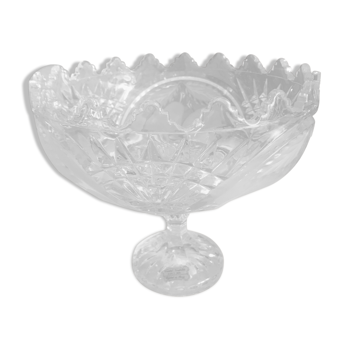 Crystal fruit cut on foot