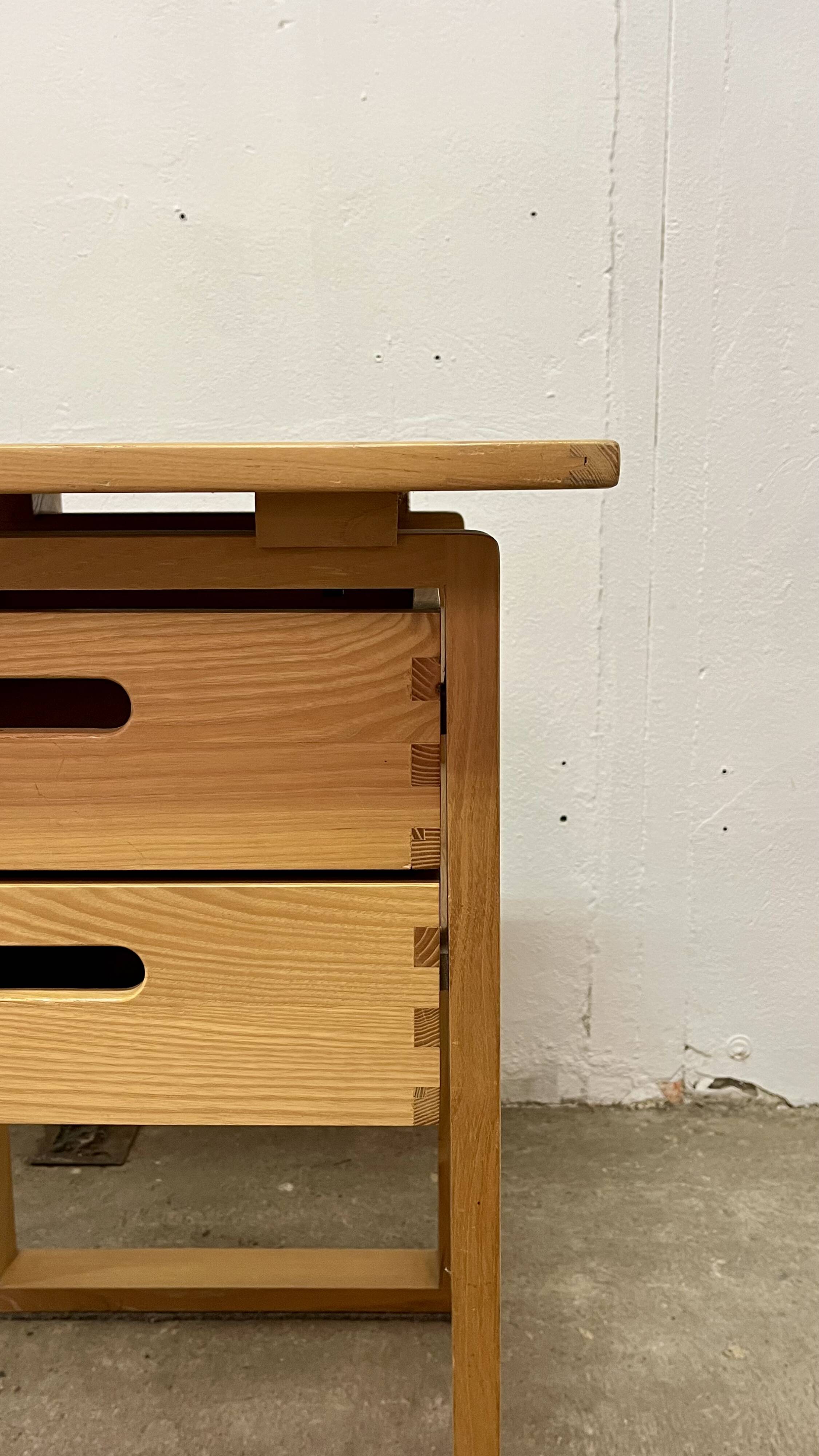 Vintage desk from the 70s/80s.
