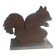 Squirrel bookends in rusty metal on a steel base.