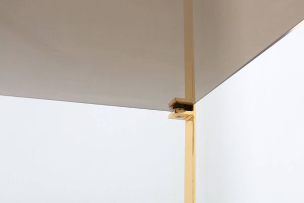 Table basse du milieu du siècle avec base plaquée or et plateau en verre, années 1970