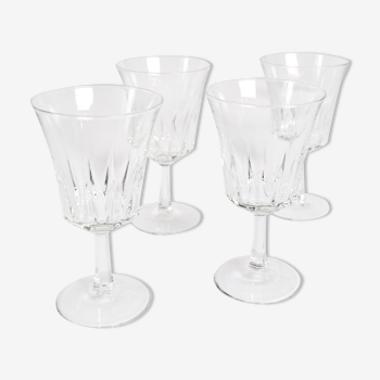 4 verres à pied