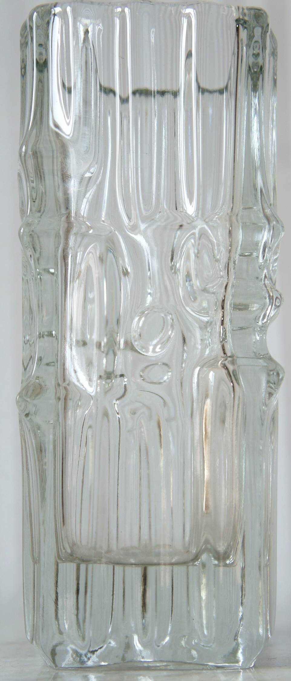 Vase en Verre par Vladislav Urban pour Sklo Union Rosice, 1960