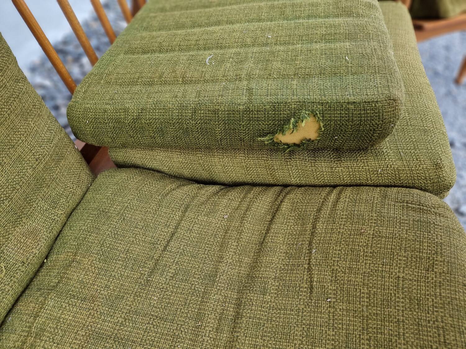 Living room set: sofa and 2 boomerang-style armchairs, 1950s