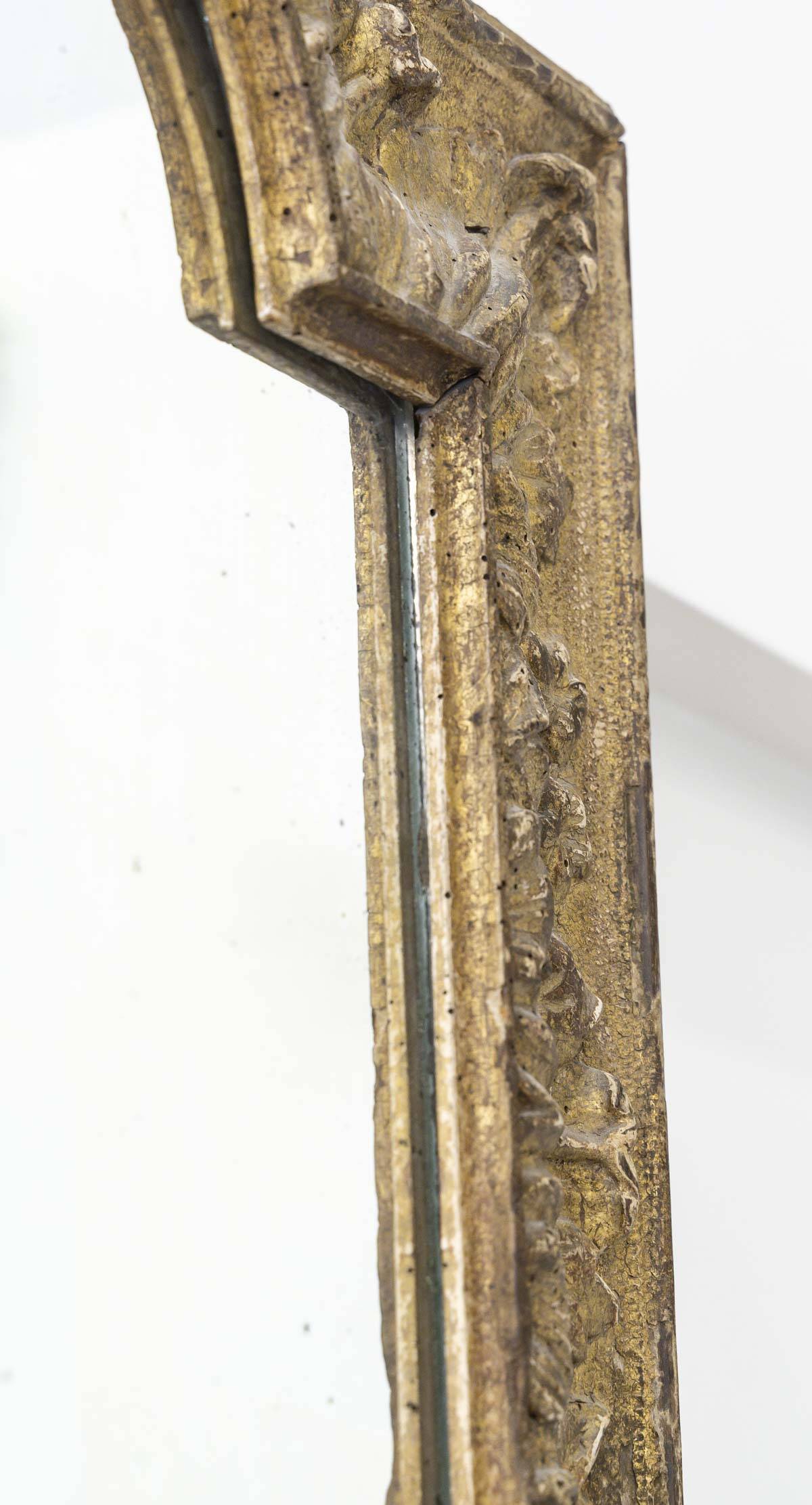 17th century gilded carved wooden frame