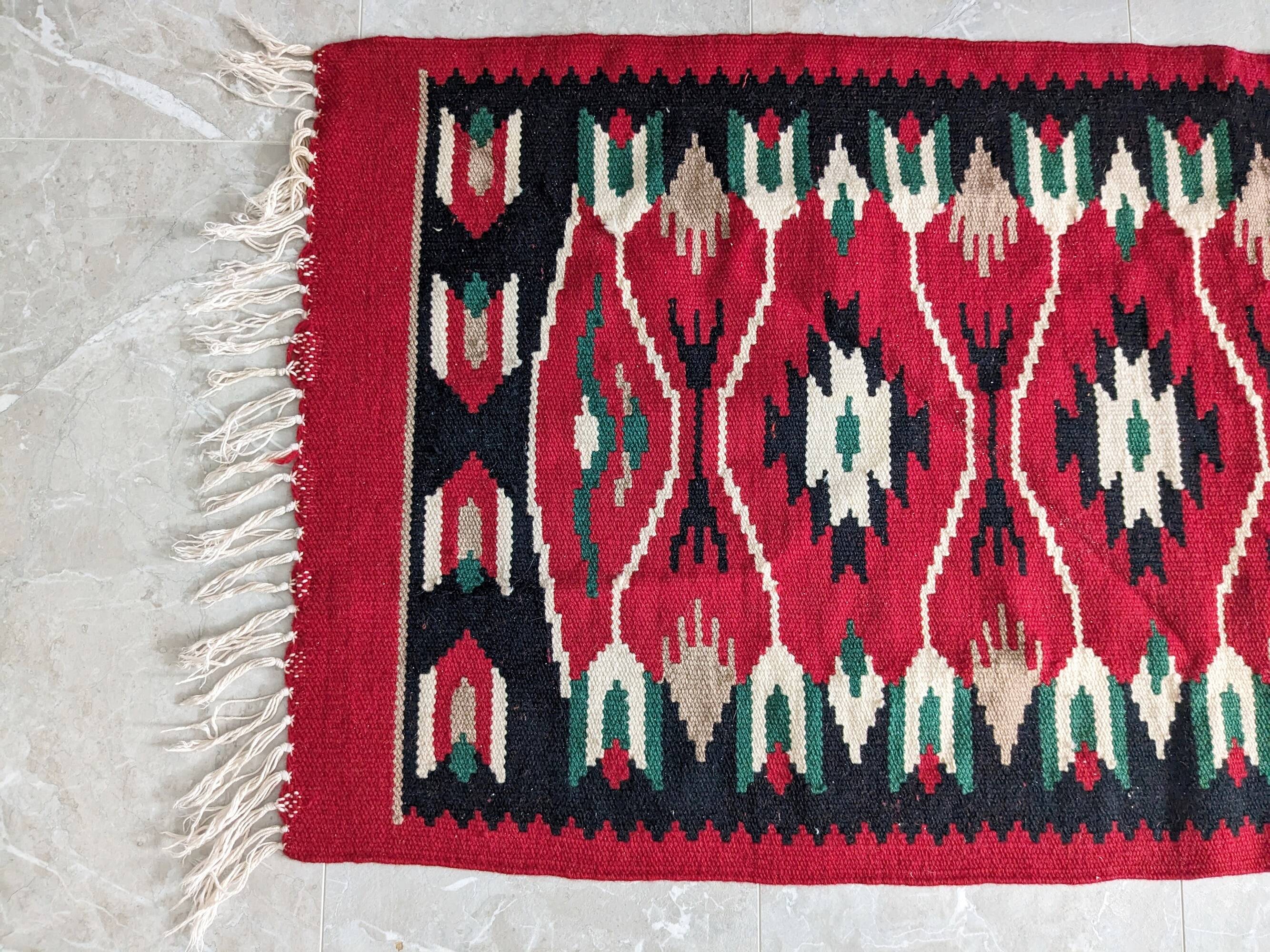 Vintage kelim rug