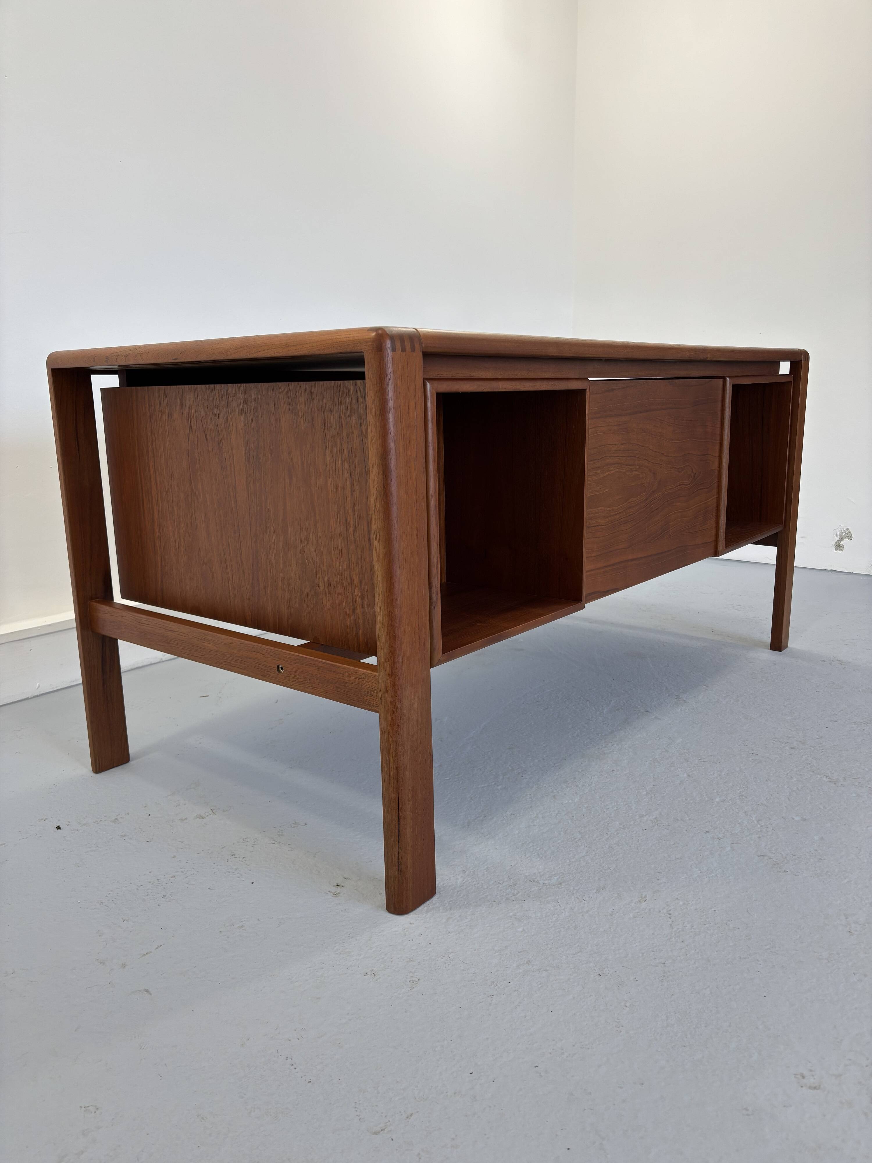 Office from the 1960s by H.P. Hansen