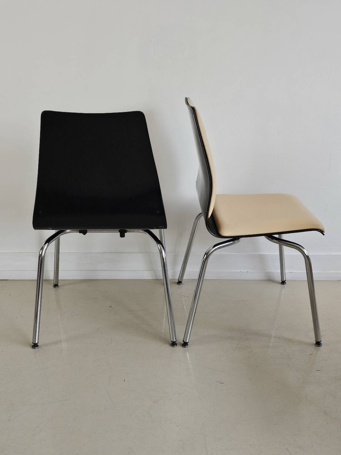 4 Pagholz dining chairs from Sedus Stoll