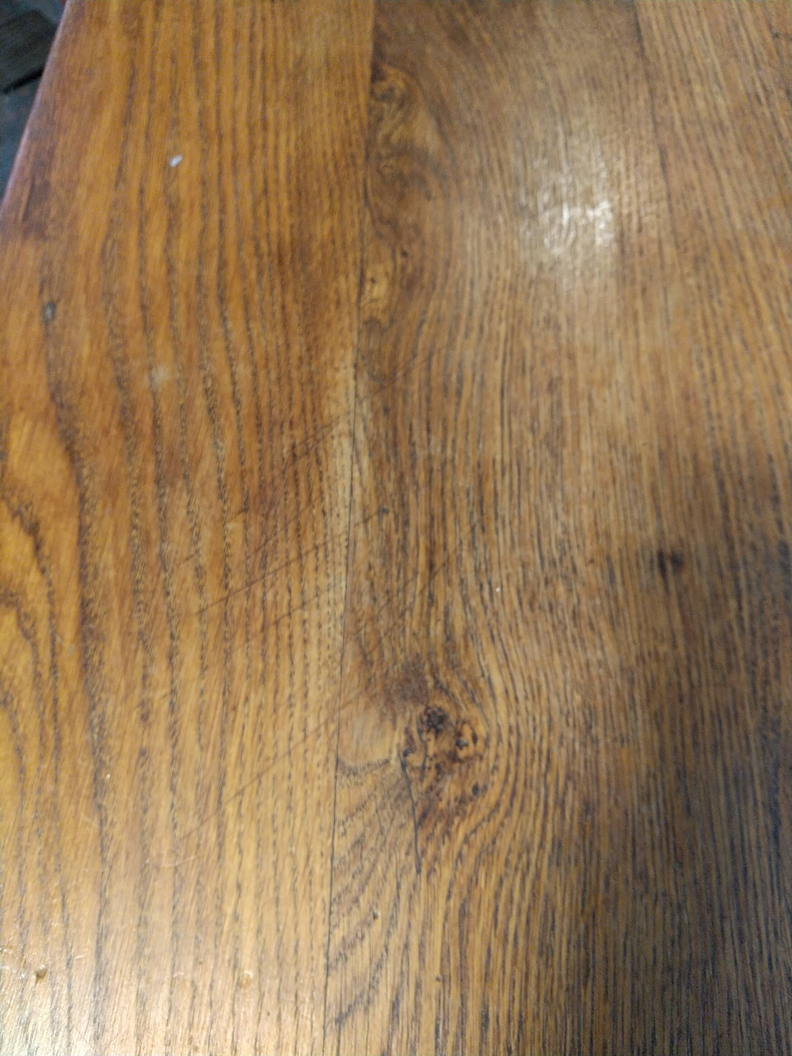 Farm table