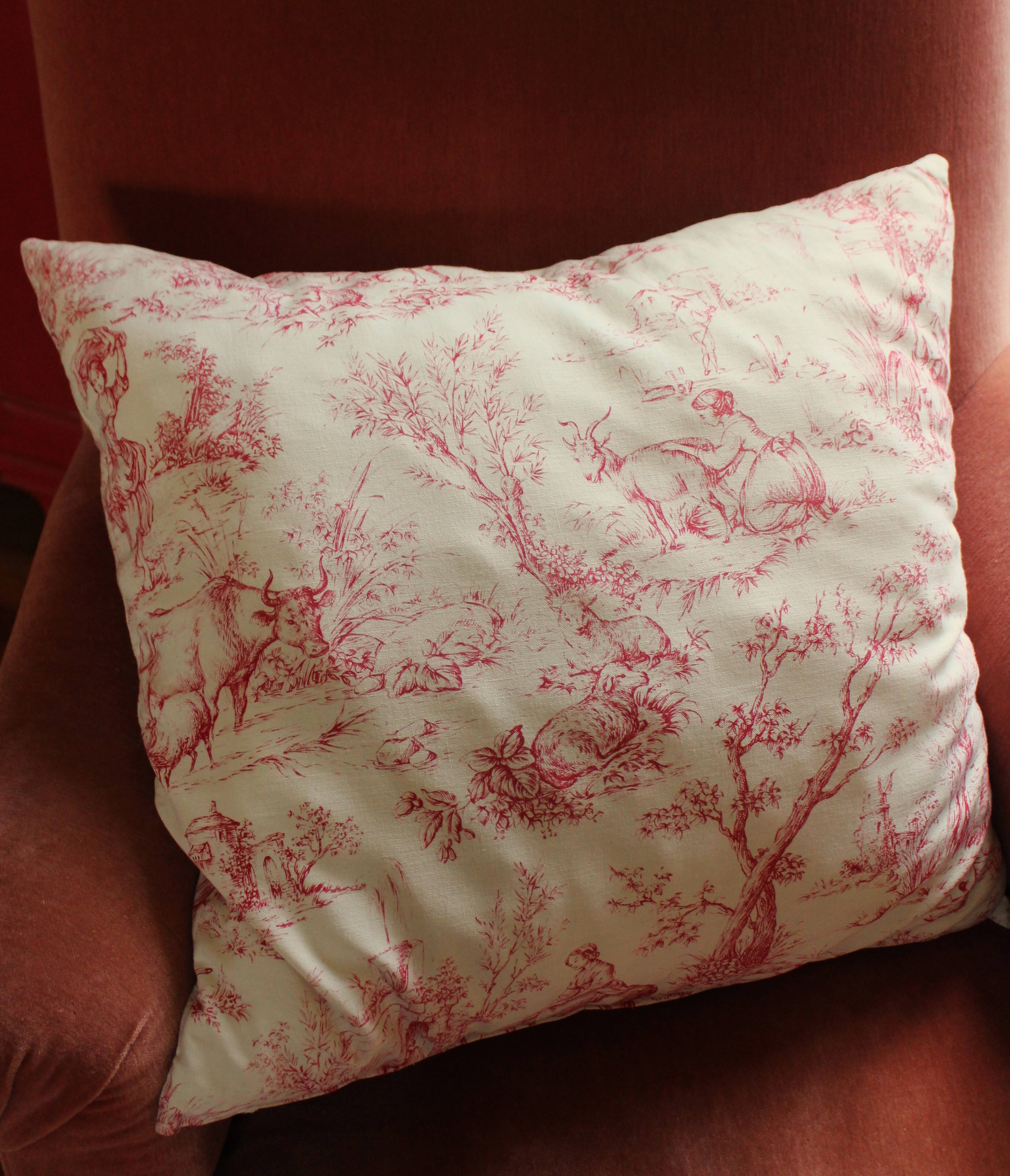 Paire Coussins Toile de Jouy rose ancienne