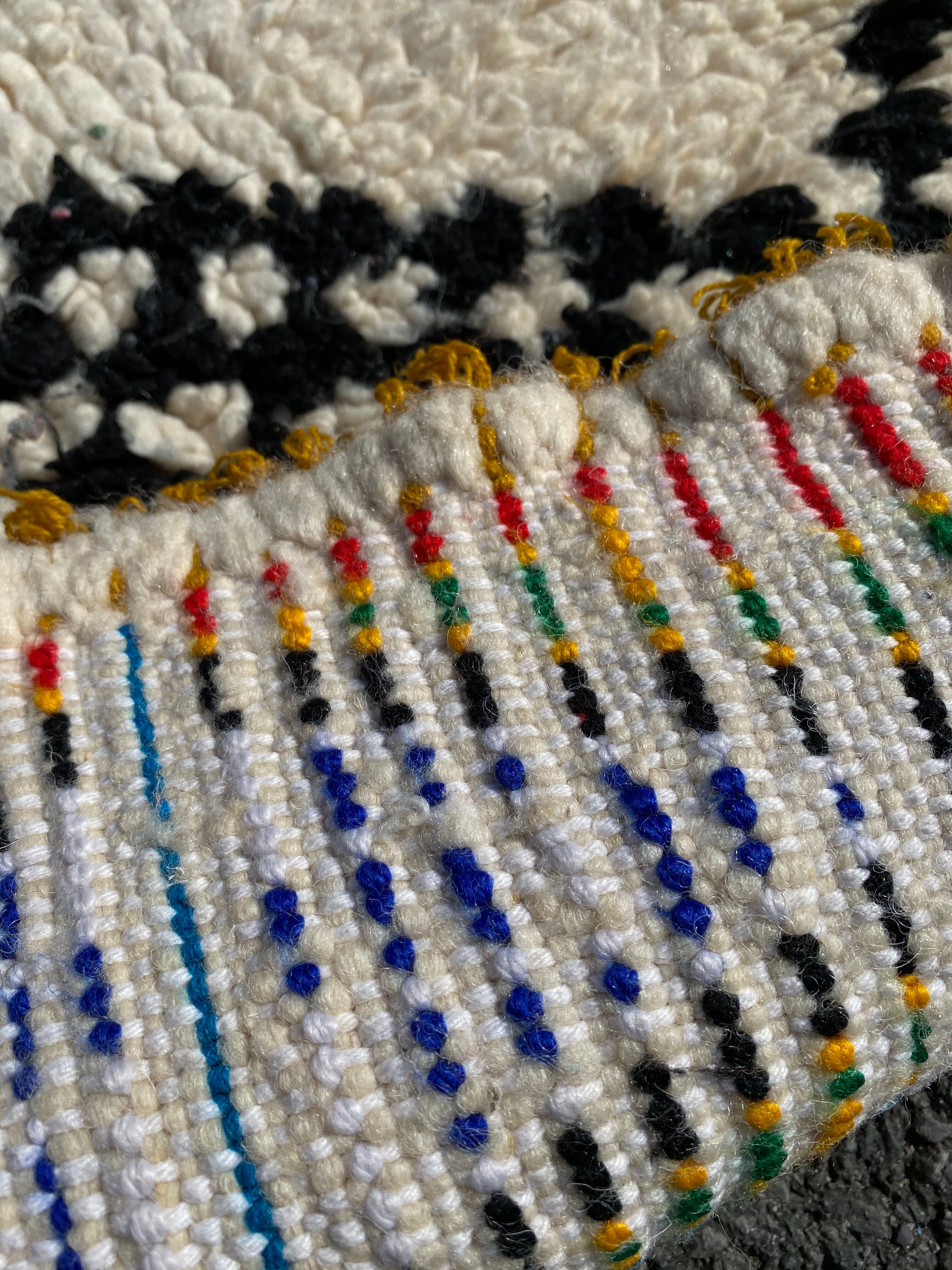 Azilal berber carpet 110x200 cm