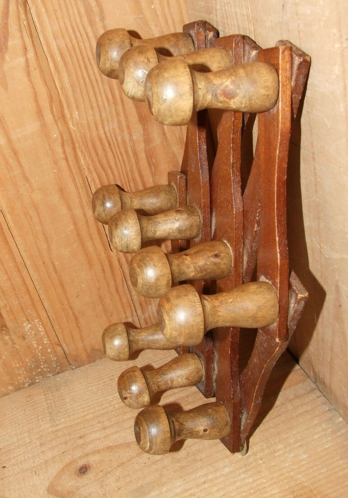 10-patères accordion system wall coat holder