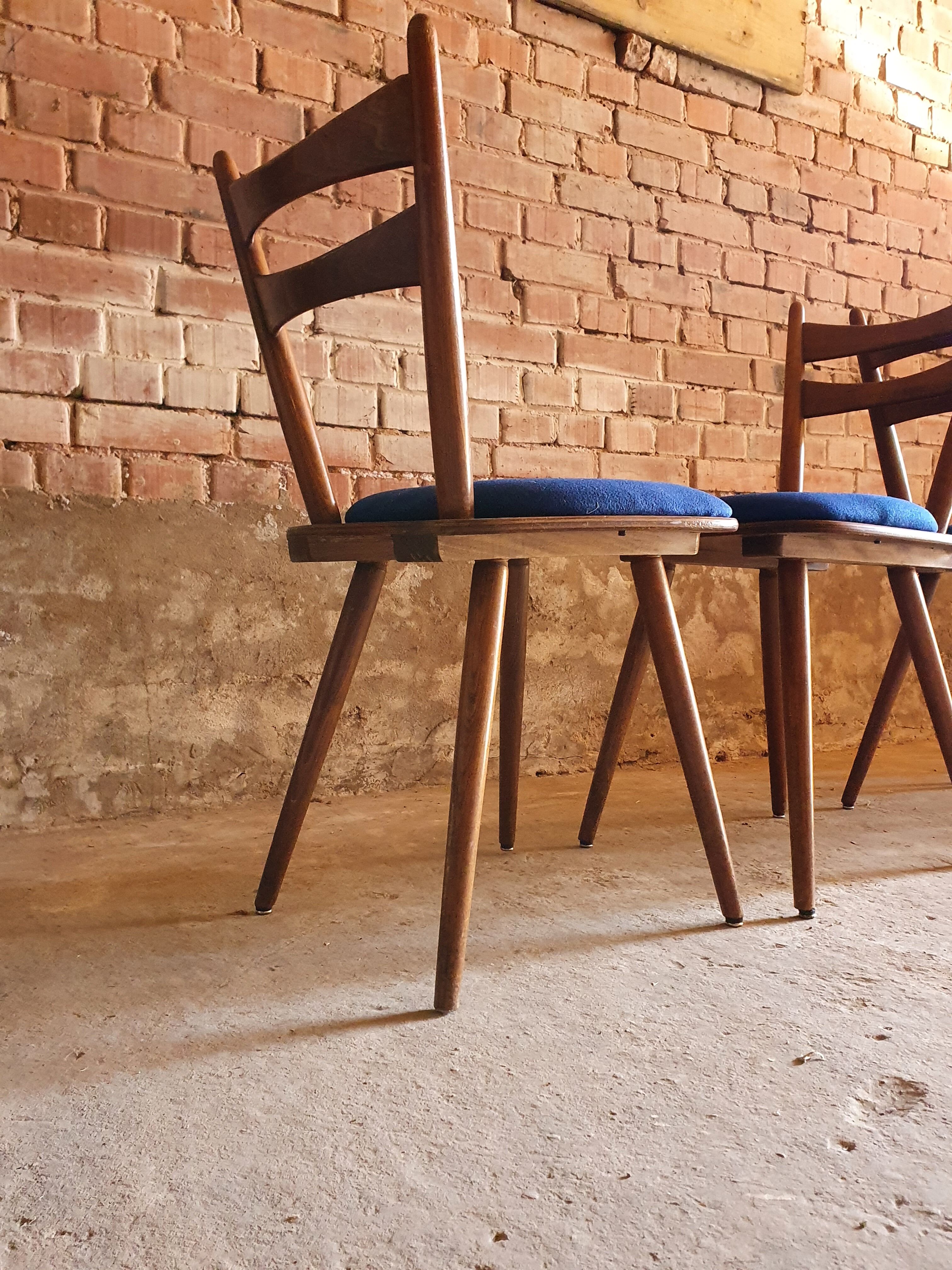 4 chairs bistro 70"s