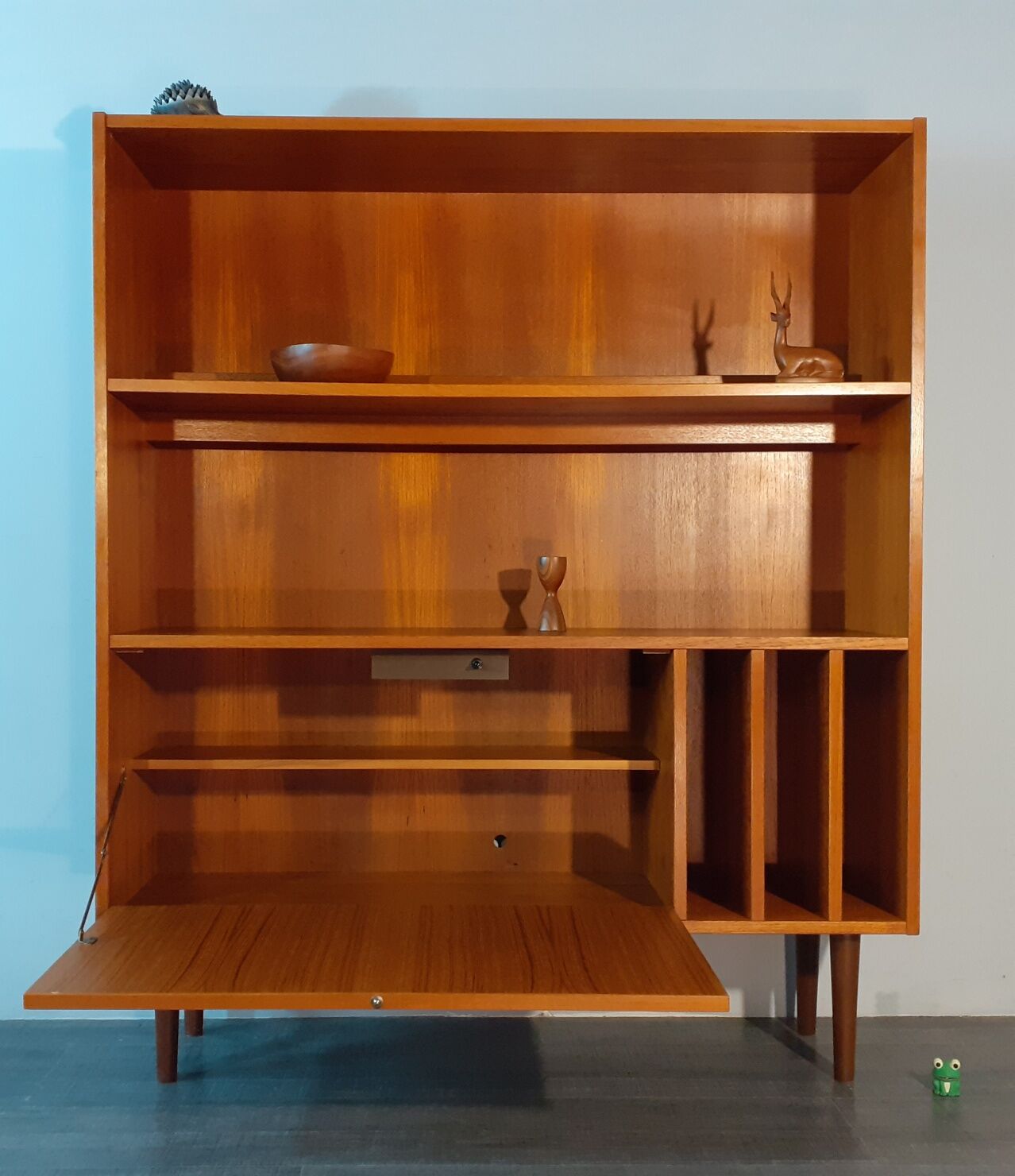 Danish Library in Teck, Scandinavian Vintage 1960s