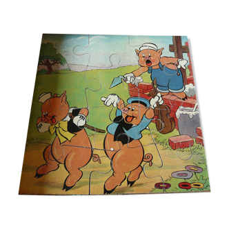 box of 6 wooden puzzles the 3 little walt Dizney pigs