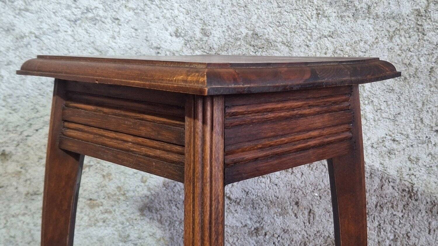 Victorian English two-tier stand in solid wood.