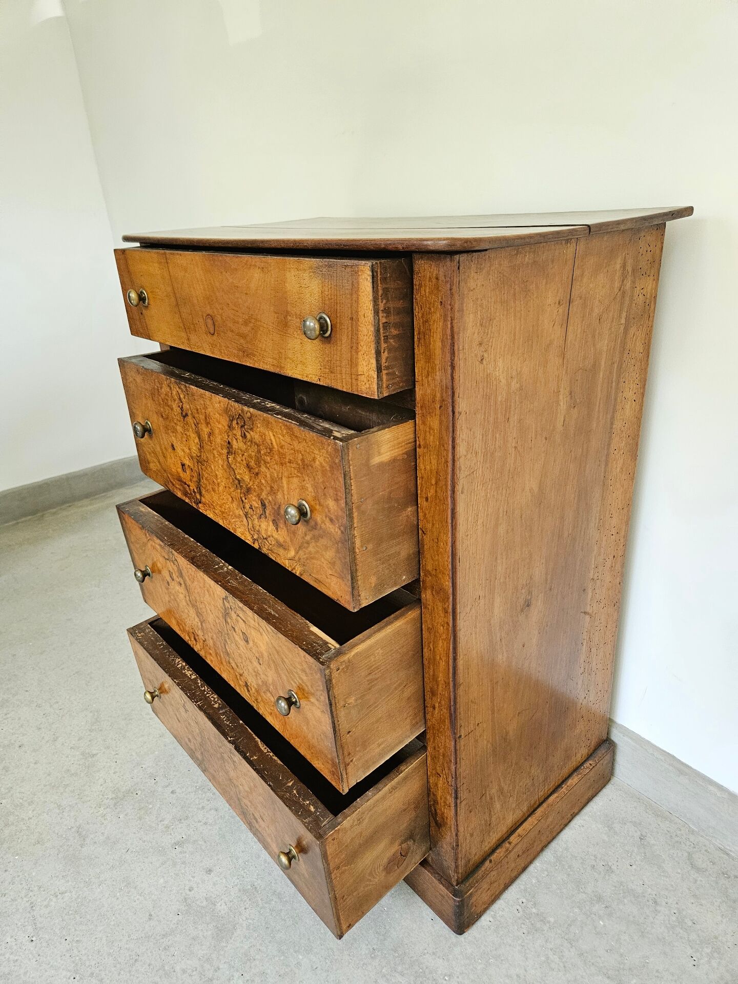commode 4 tiroirs meuble rangement bois ronce de noyer ancienne vintag