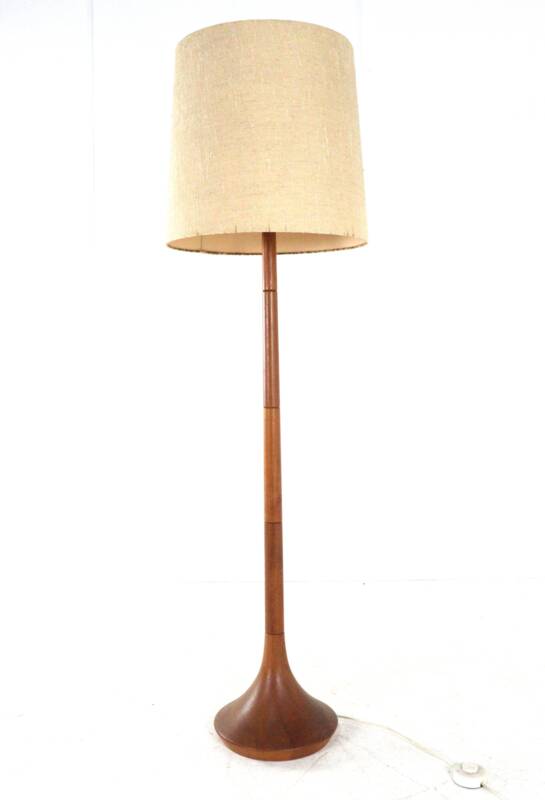 Danish Teak Floor Lamp in teak - mid century modern design