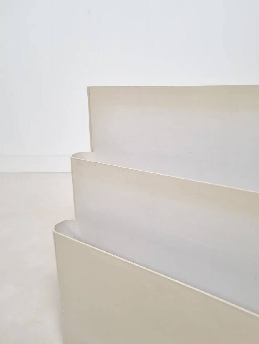 Door magazine by Giotto Stoppino for Kartell
