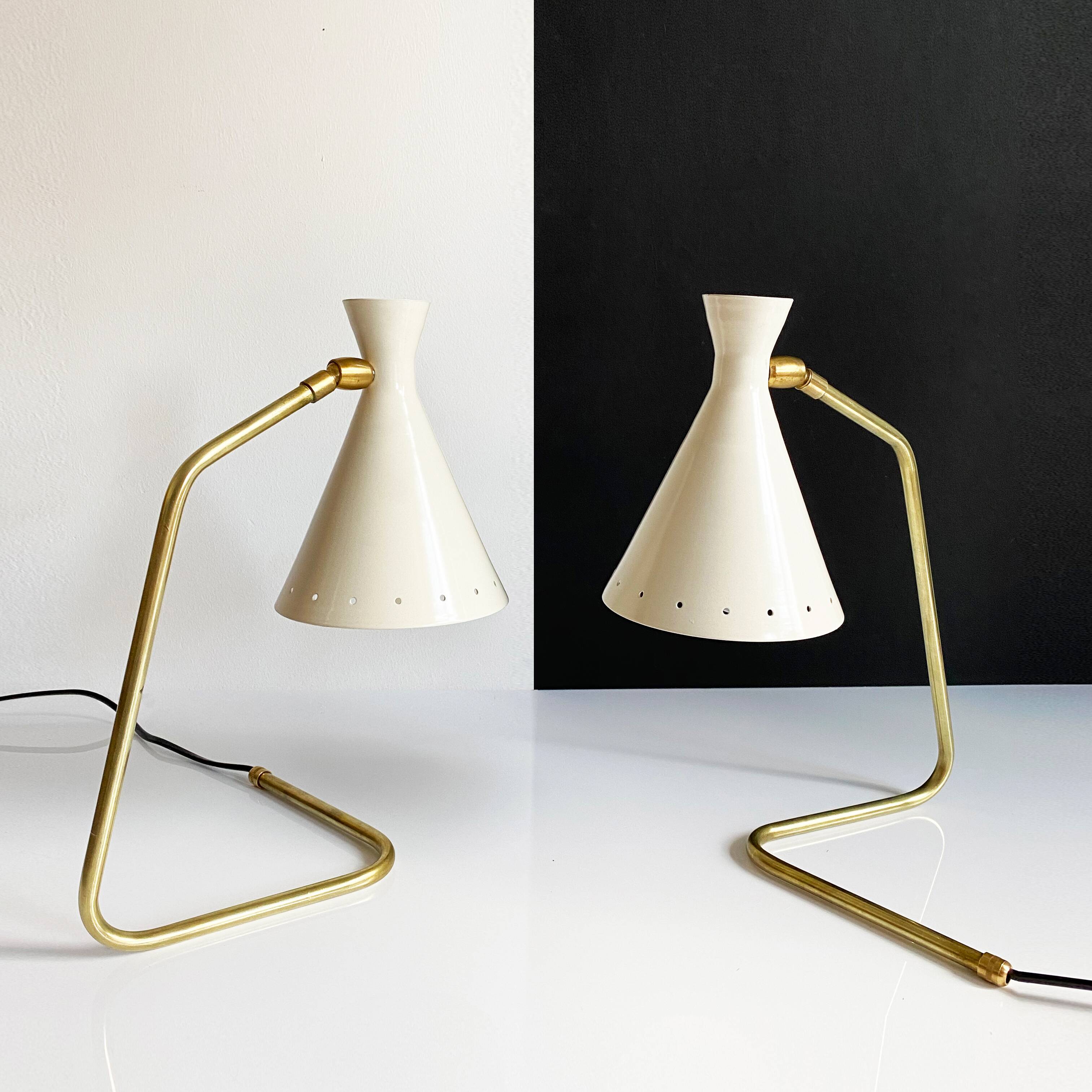 Pair of Italian "cocotte" lamps. 1950s design.