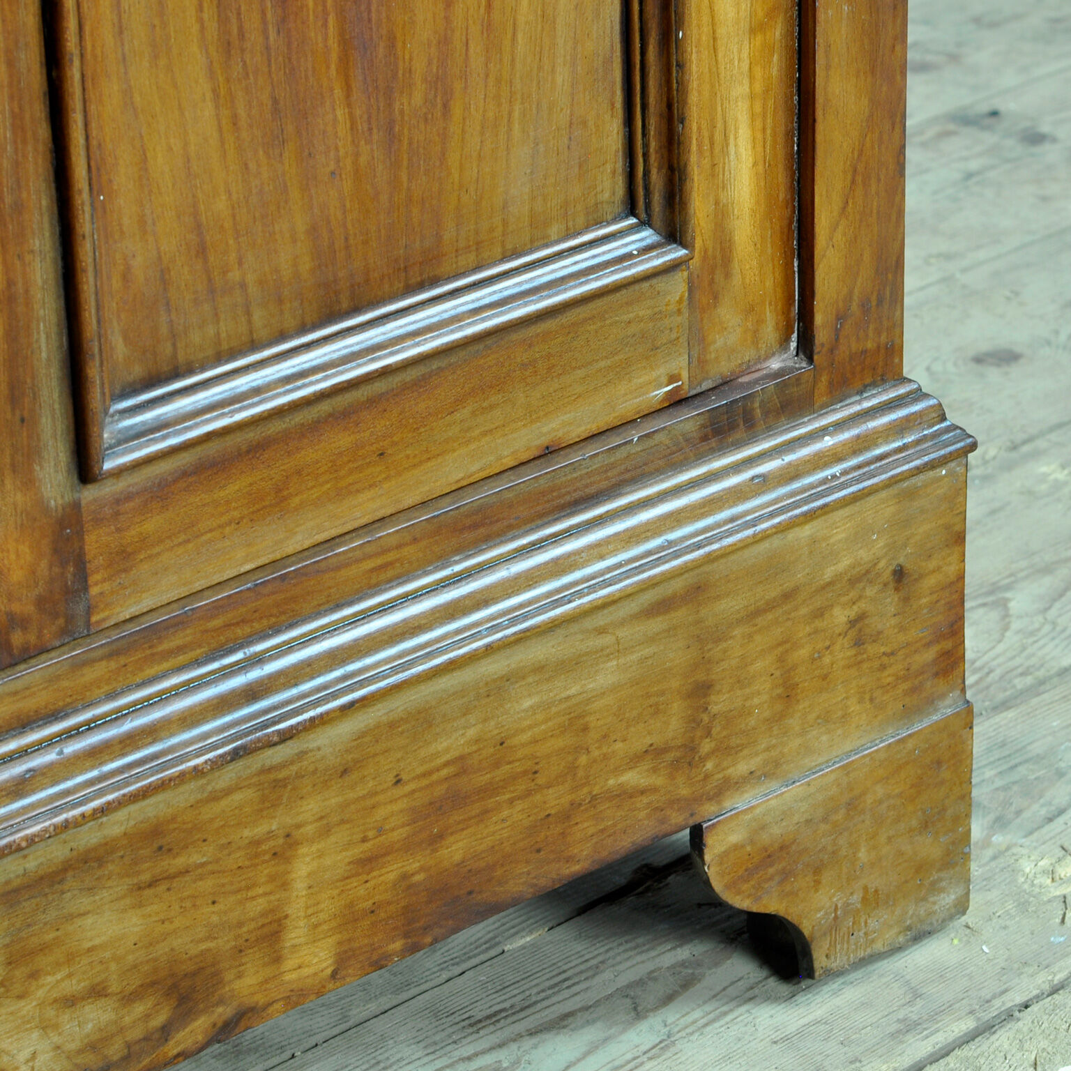 French Maiden Cabinet 1940s