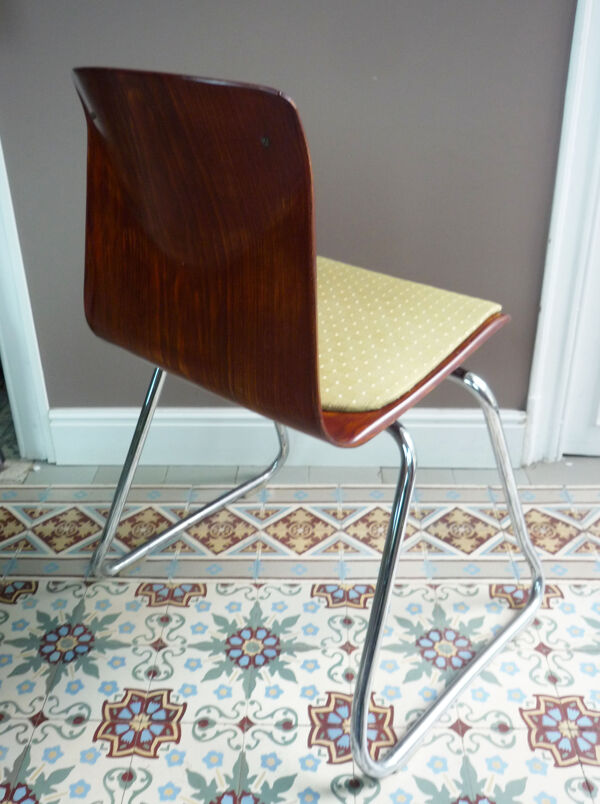 2 chaises empilables Pagholz