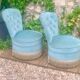 Paire de fauteuils crapaud capitonnés velours bleu vintage 1970