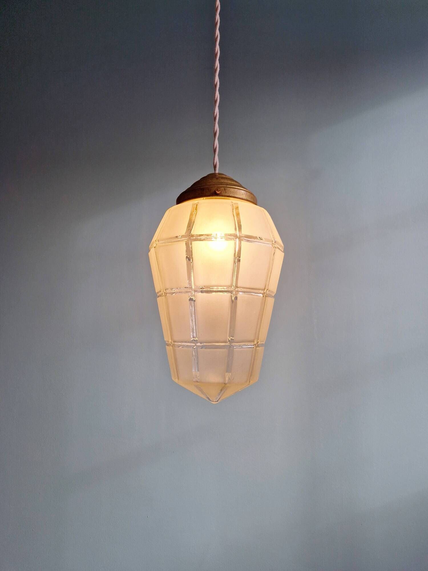 Art Deco pendant light in faceted satin glass, 1920s-30s
