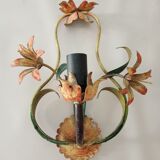 Pair to sconces metal floral decoration