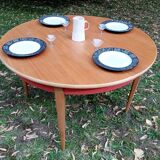 Round table