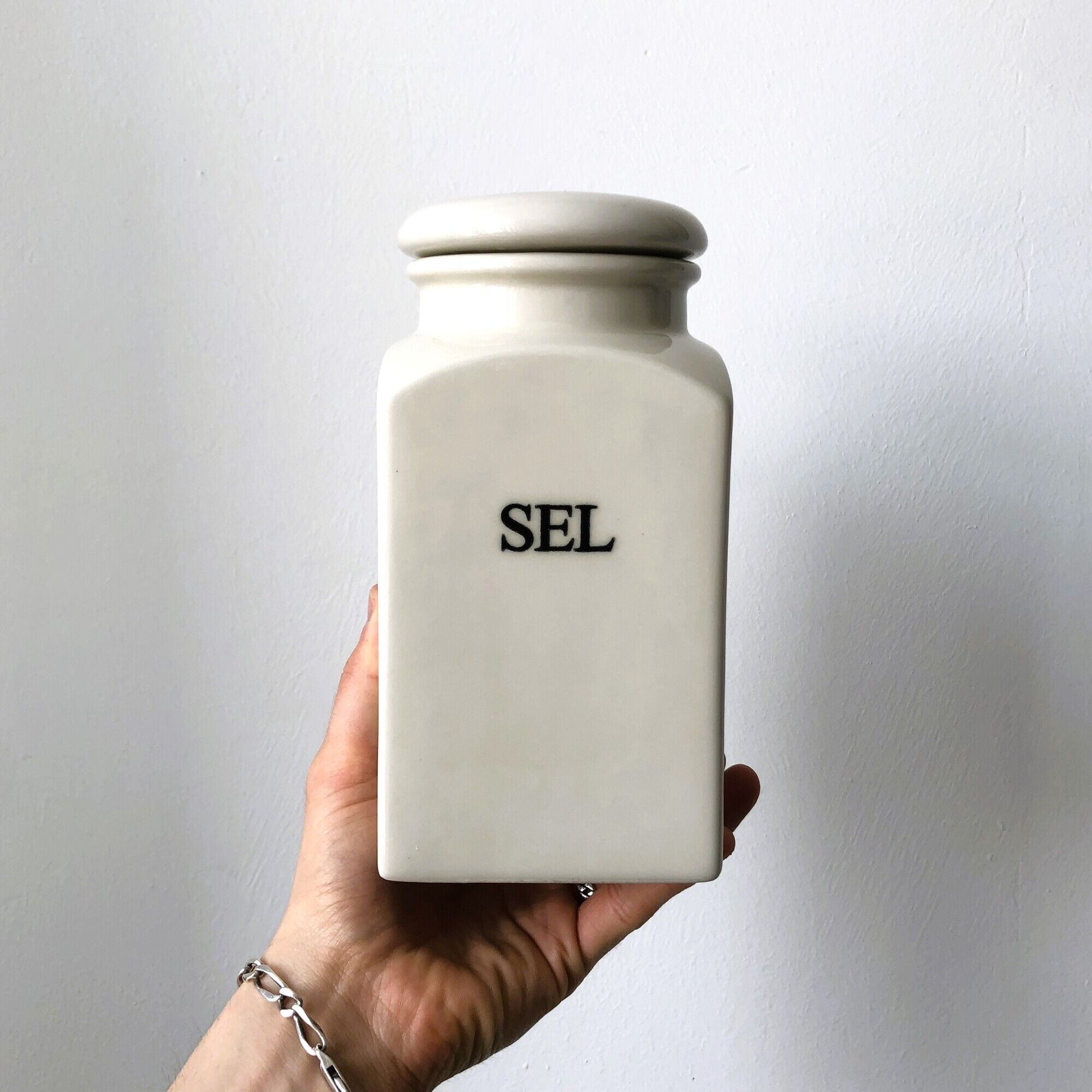 Salt jar ceramic storage of the brand friulana accessori