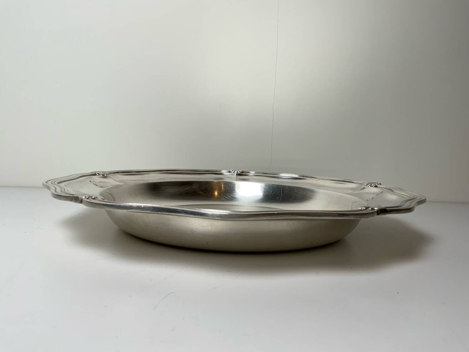 Round silver metal dish