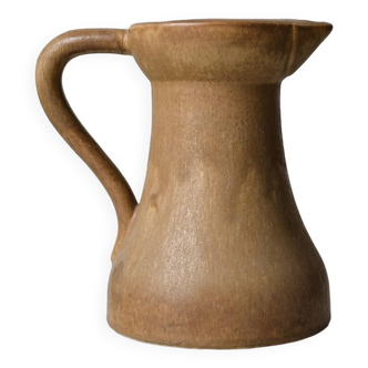 Stoneware pitcher - watering can.