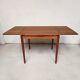 Table danoise en teck Hundevad, 1960