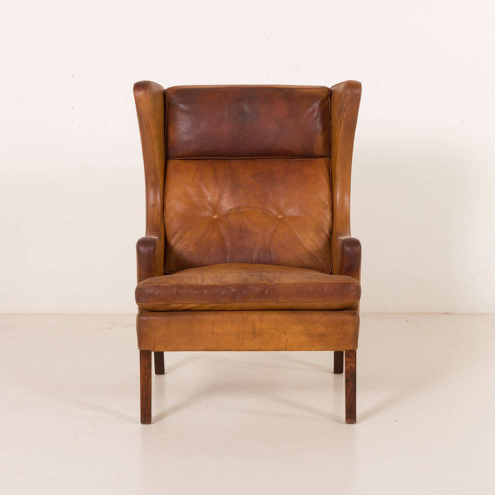 Fauteuil danois vintage en cuir de buffle, style Børge Mogensen, années 1960.