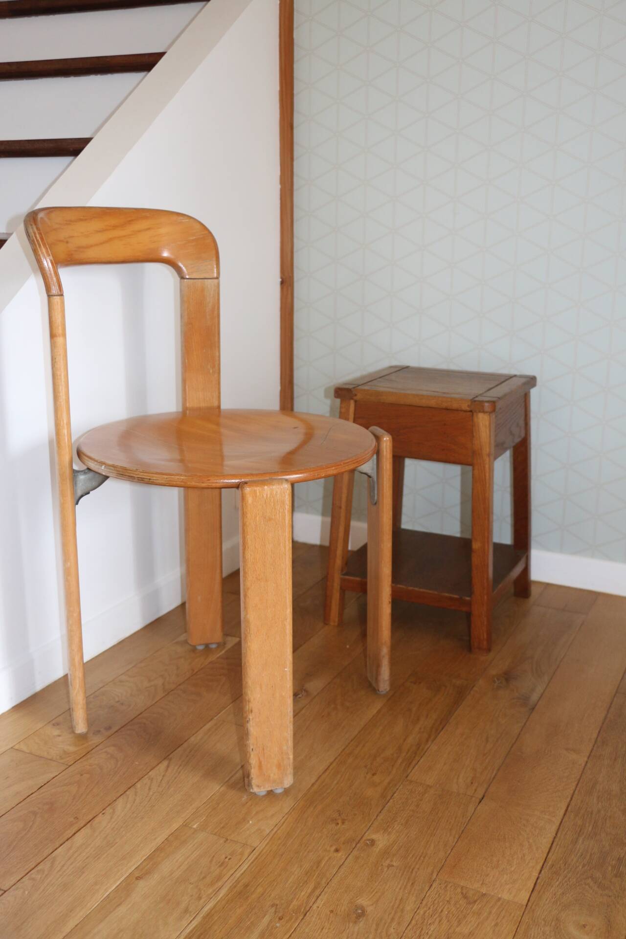 Tabouret/chevet chêne reconstruction