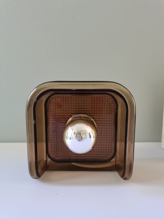 Guzzini sconce by Makio Nasuike