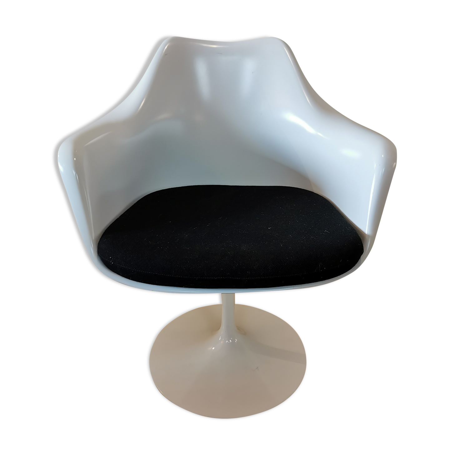 Armchair by Eero Saarineen for Knoll