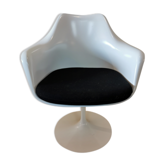 Armchair by Eero Saarineen for Knoll