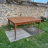 Vintage Scandinavian table for 6 people from the 1960s-70s.