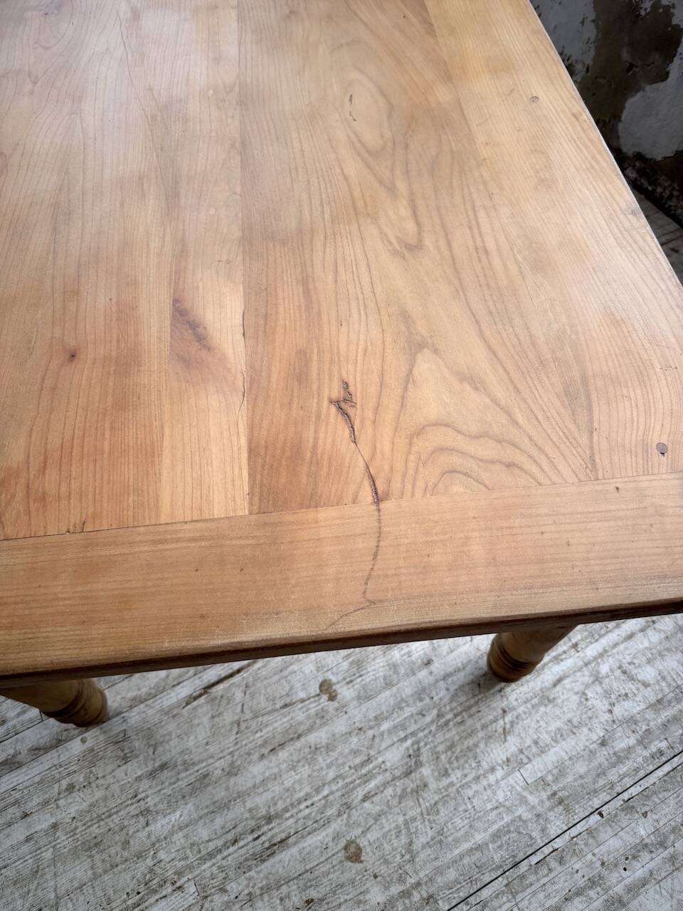Table de ferme en merisier