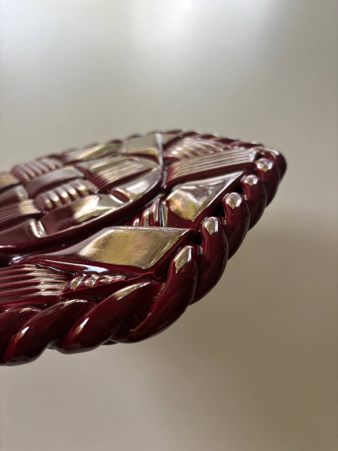 Woven ceramic trivet