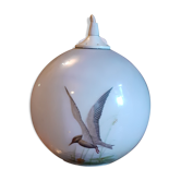 Opaline suspension