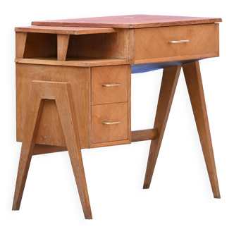 Small desk from the 1960s
