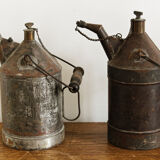 Pair of garage oil burettes