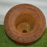 Vase médicis en fonte