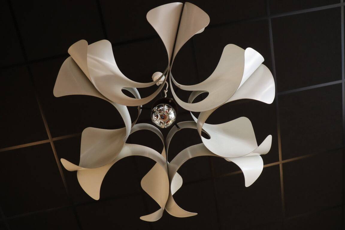 Space Age pendant lamp by Jean D'Imbleval in white lacquered aluminum, 1970