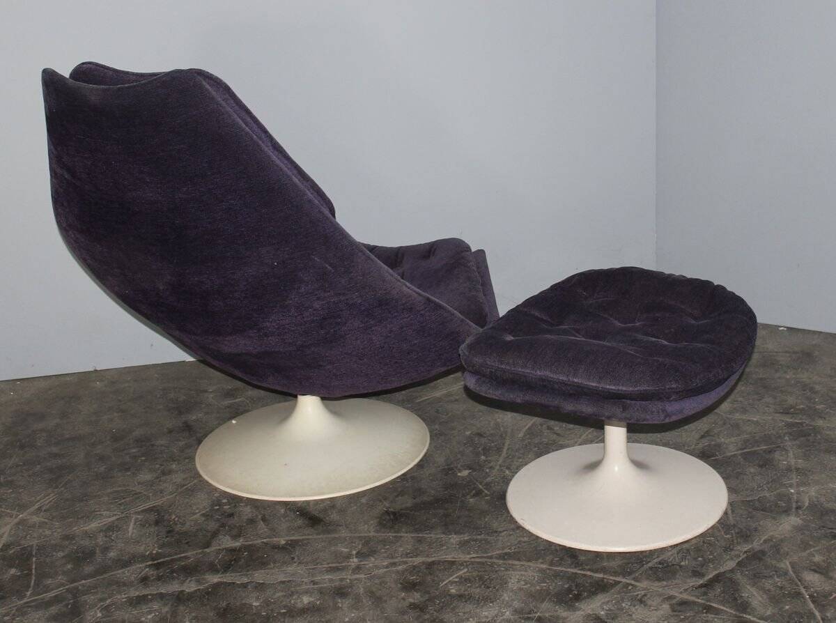 Armchair and ottoman model F585 in purple by Geoffrey D. Harcourt for Artifort, 1960s.