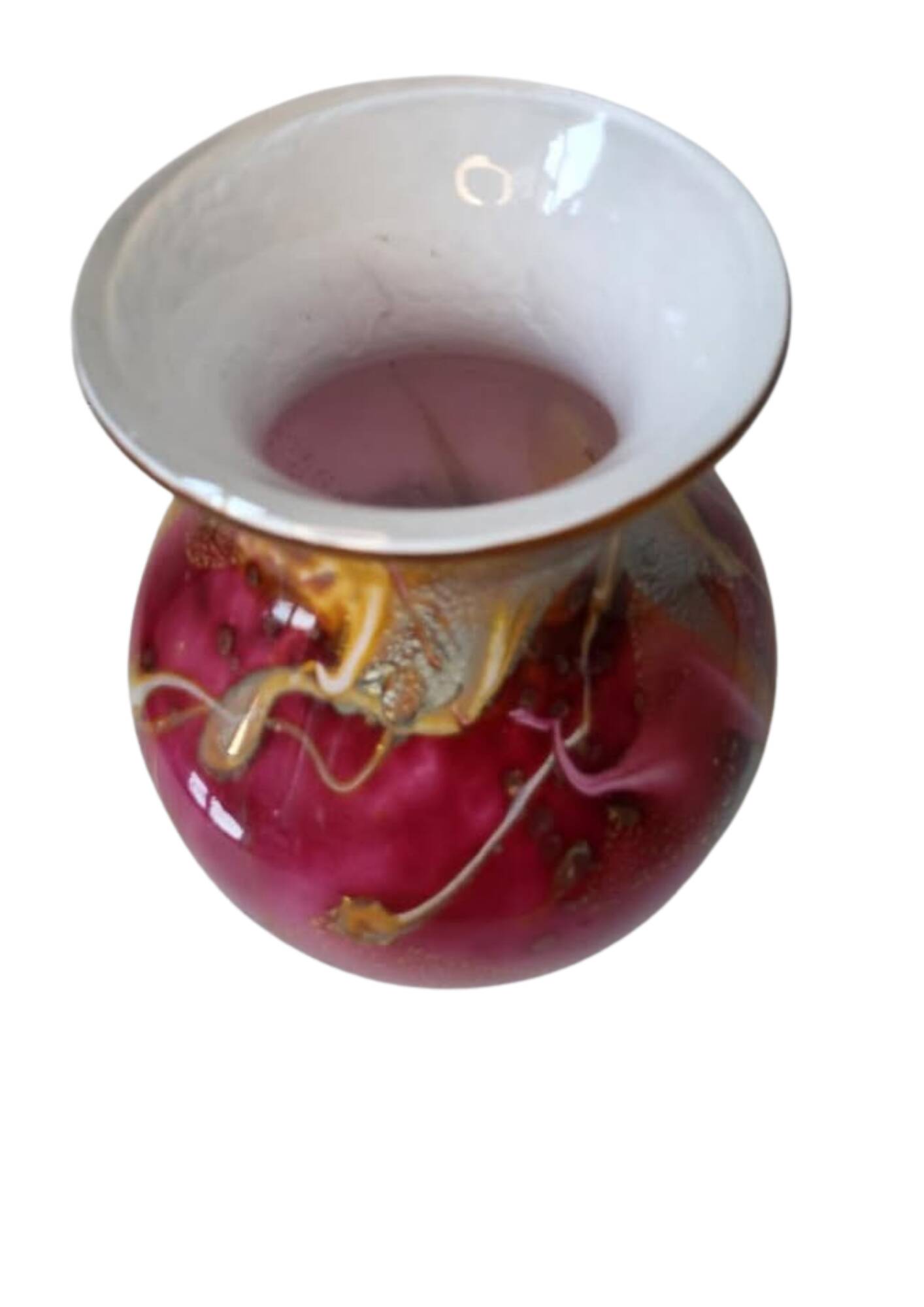 Glass vase - signed - gold leaf - Art Nouveau influence